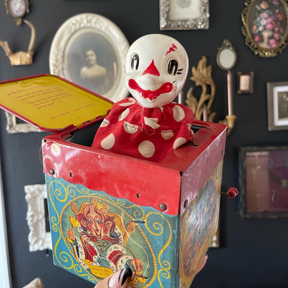 Jack in the box Mattel antique toy